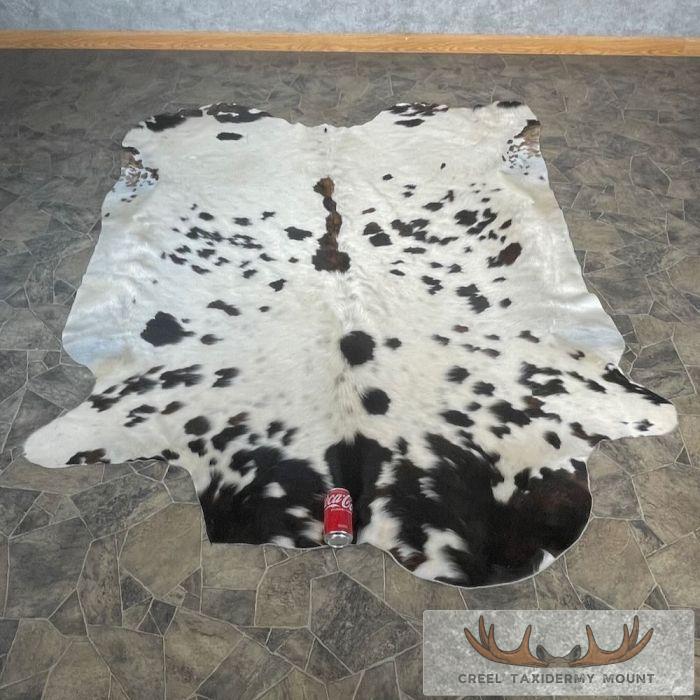 Black And White Cowhide Taxidermy Skin For Sale - Image 2