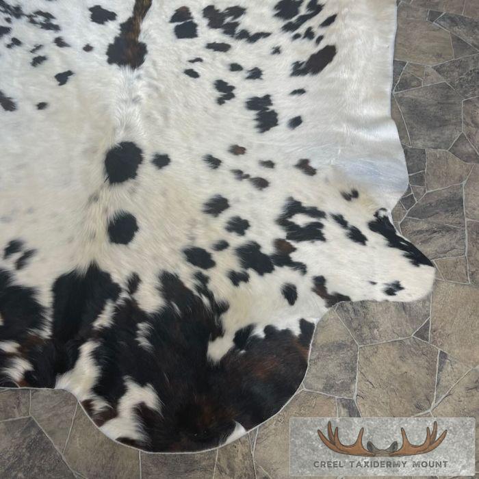 Black And White Cowhide Taxidermy Skin For Sale - Image 6