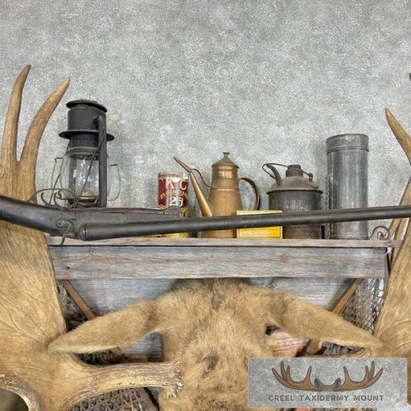 Captain's Classic Hunting Camp Harvest Display For Sale - Image 11