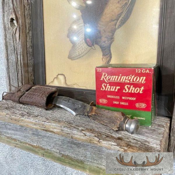 Captain's Classic Hunting Camp Harvest Display For Sale - Image 21