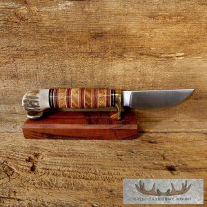 Custom Hunting Knife Taxidermy