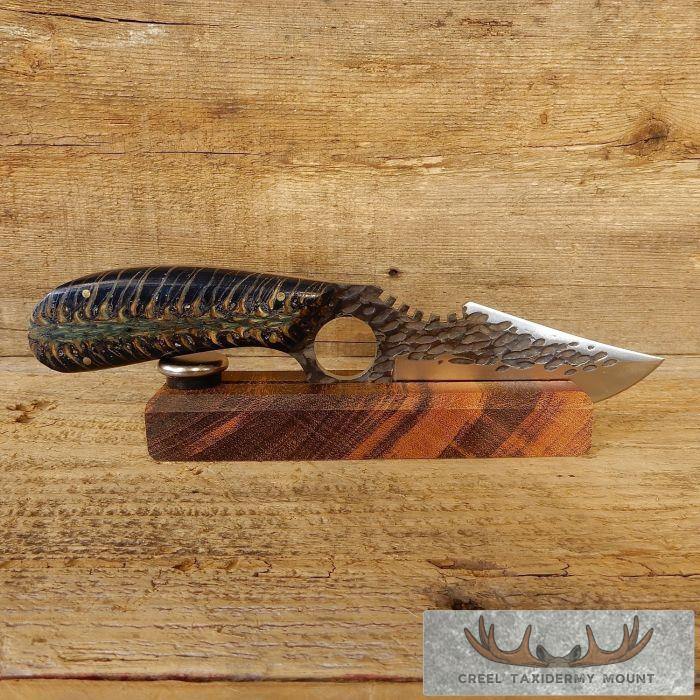 Kodiak XL Hammer-forged Knife with Pinecone Handle for Sale